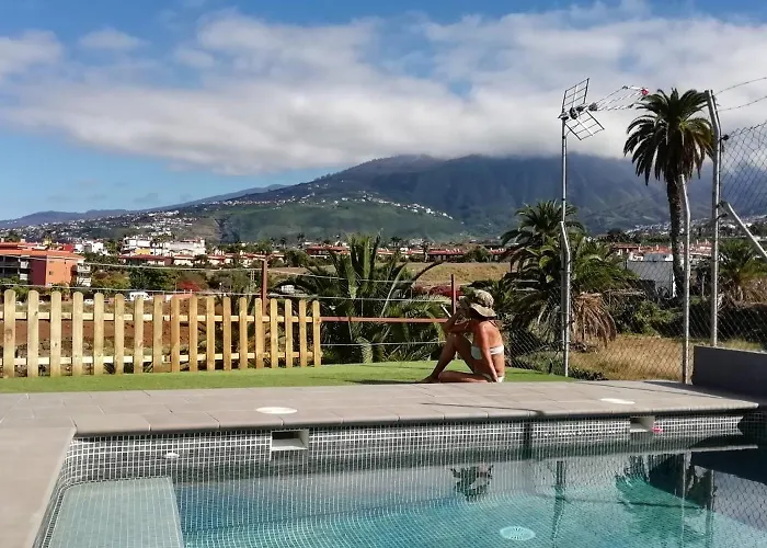 Tapias, Glorieta * Puerto de la Cruz (Tenerife)