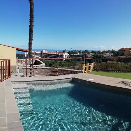 Tapias, Glorieta プエルト・デ・ラ・クルス