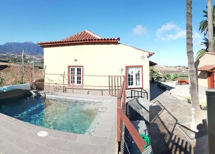 Tapias, Glorieta Puerto de la Cruz (Tenerife)