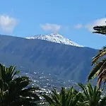 Tapias, Glorieta *