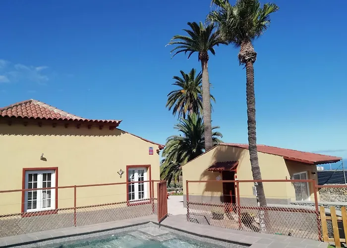 Tapias, Glorieta Feriehus Puerto de la Cruz (Tenerife)